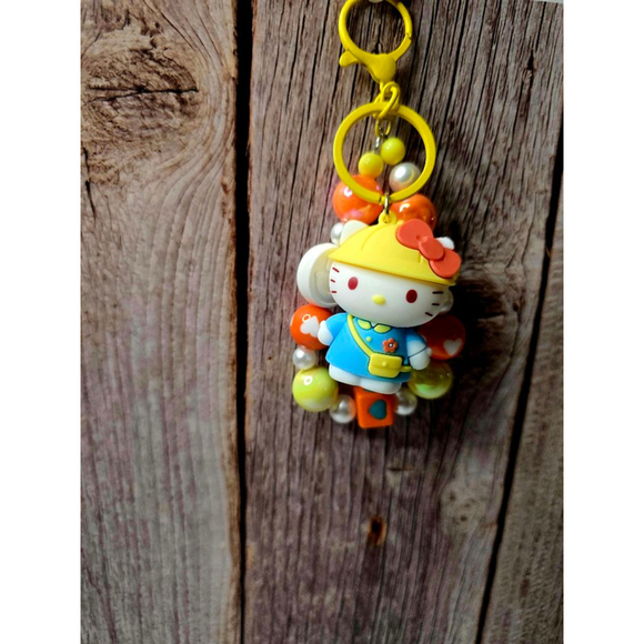 Hello Kitty Charm - Picture 3 of 3